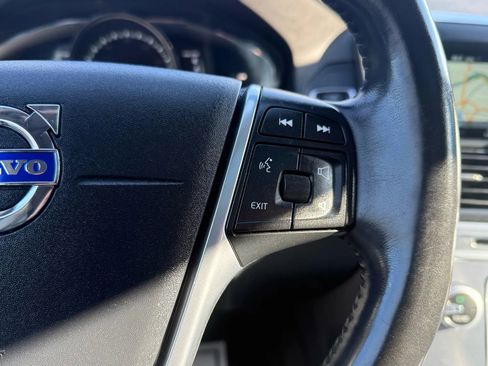 Used 2017 Volvo XC60 T5 Dynamic w/ Preferred Option Package image 15