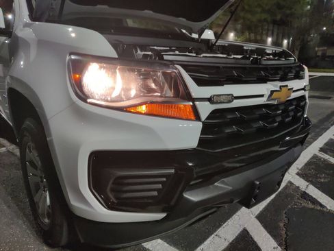 Used 2022 Chevrolet Colorado LT w/ Fleet Safety Package image 36