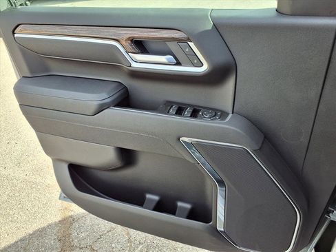 New 2026 GMC Sierra 1500 Elevation image 13