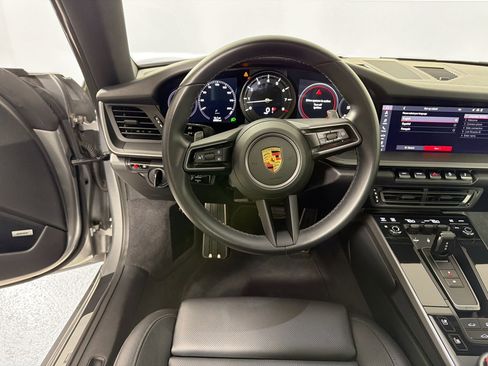 Certified 2021 Porsche 911 Carrera image 18