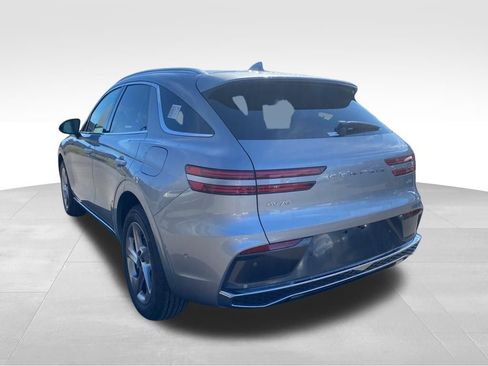 New 2026 Genesis GV70 2.5T Advanced image 9