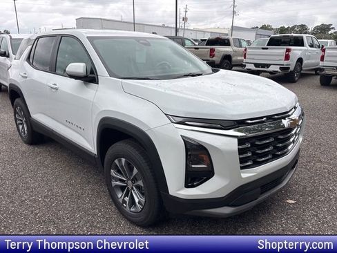 New 2026 Chevrolet Equinox LT w/ Safety and Technology Package FWD image 1