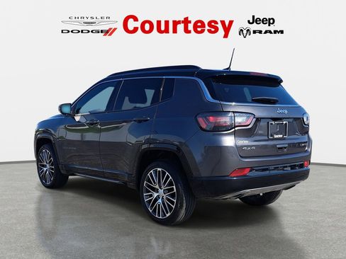 Certified 2023 Jeep Compass Limited w/ Elite Group AWD/4WD image 7