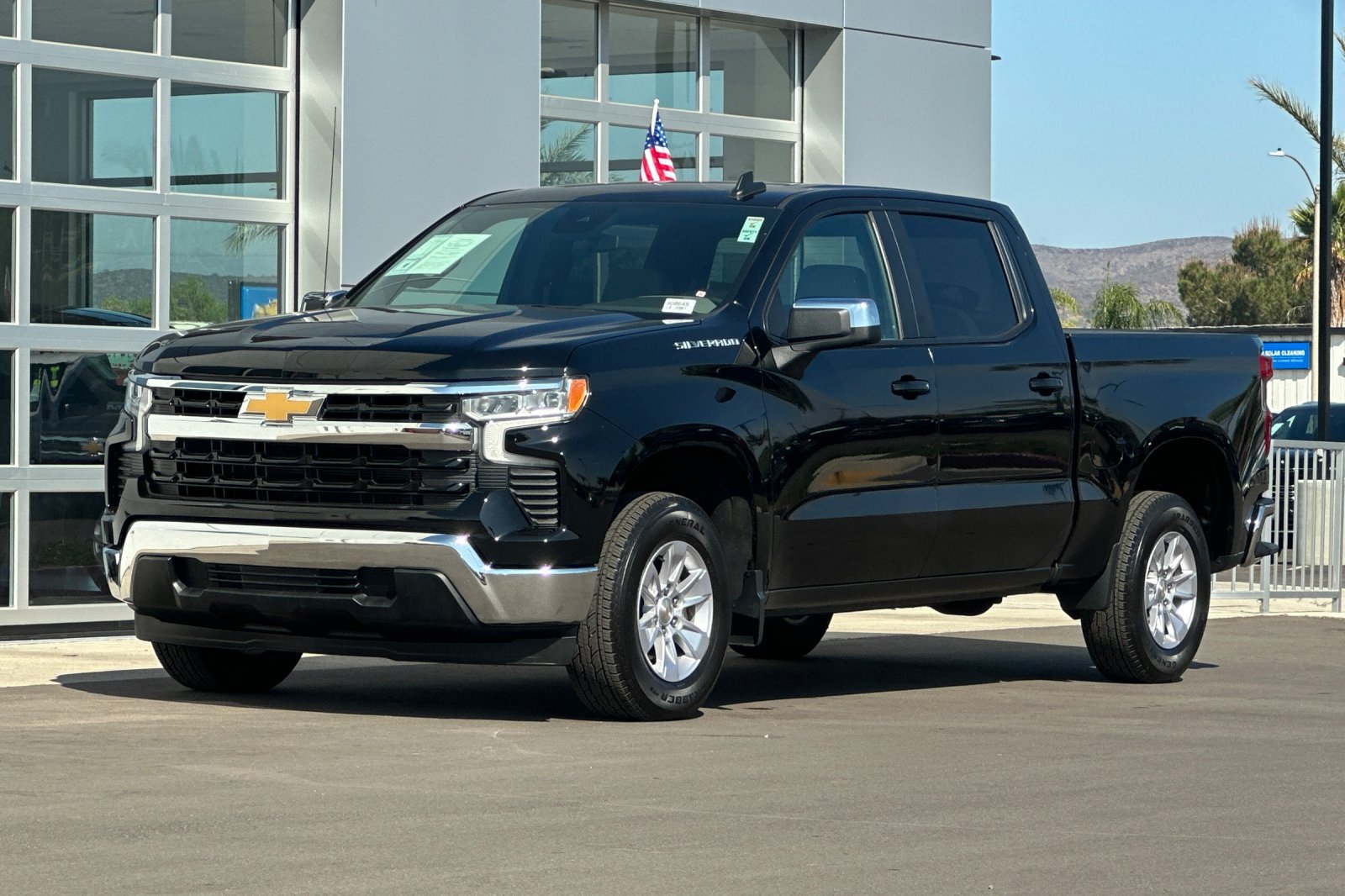 Used 2026 Chevrolet Silverado 1500 LT RWD image 8