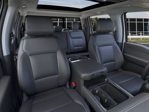 New 2026 Ford F250 Lariat w/ Black Appearance Package AWD/4WD image 10