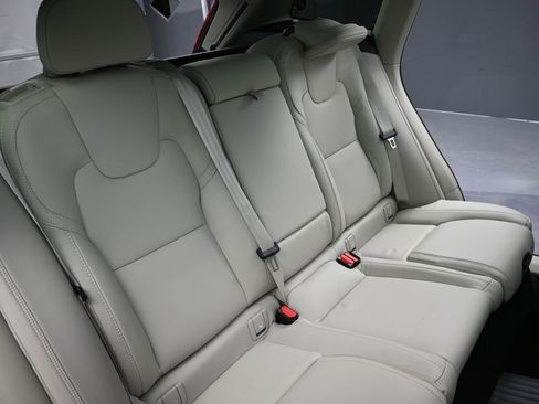 Used 2025 Volvo XC60 T8 Ultra w/ Protection Package Premier image 24