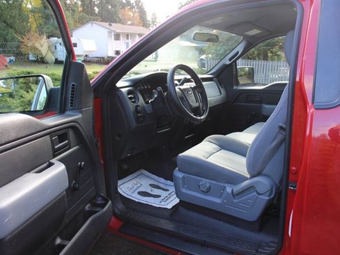 Used 2014 Ford F150 XL image 5
