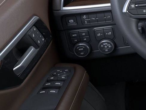 New 2026 Chevrolet Suburban High Country AWD/4WD image 22