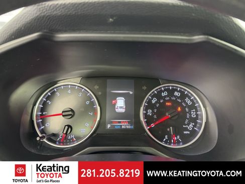 Used 2021 Toyota RAV4 LE image 26