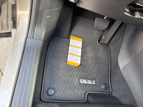 New 2025 MAZDA CX-5 AWD 2.5 S w/ Premium Plus Pkg image 25