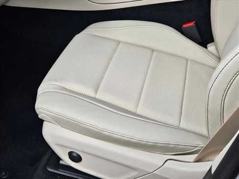 New 2026 Mercedes-Benz GLE 350 4MATIC image 4