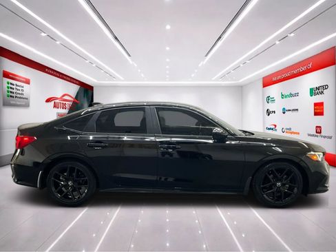 Used 2022 Honda Civic Sport image 8