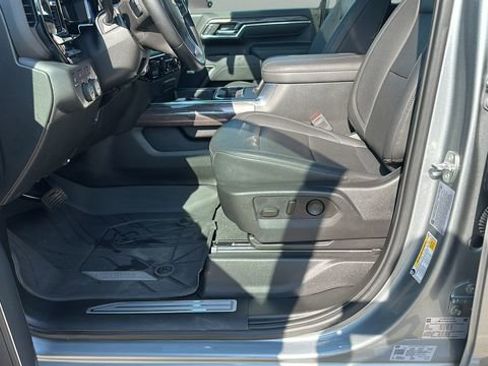 Used 2024 Chevrolet Silverado 3500 LTZ w/ LTZ Plus Package AWD/4WD image 10