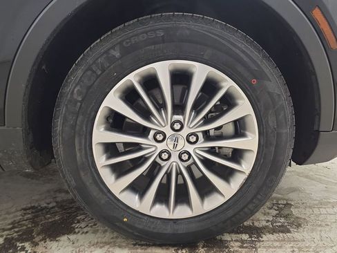 Used 2018 Lincoln MKX Select w/ Select Plus Package image 11