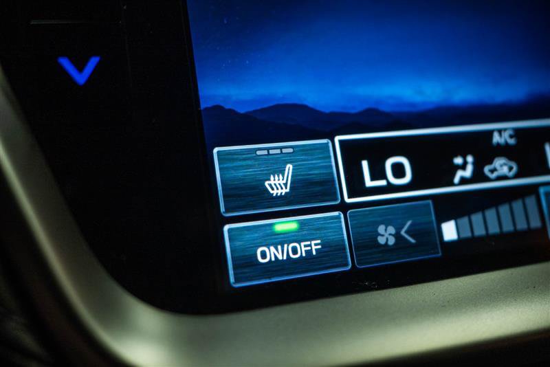 Used 2025 Subaru Outback Onyx Edition AWD/4WD image 24