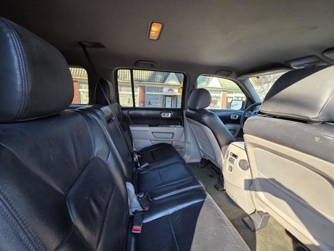 Used 2014 Honda Pilot EX image 40