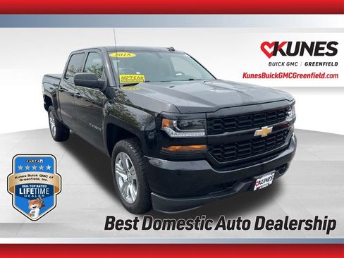 Used 2018 Chevrolet Silverado 1500 Custom w/ Custom Value Package AWD/4WD image 1
