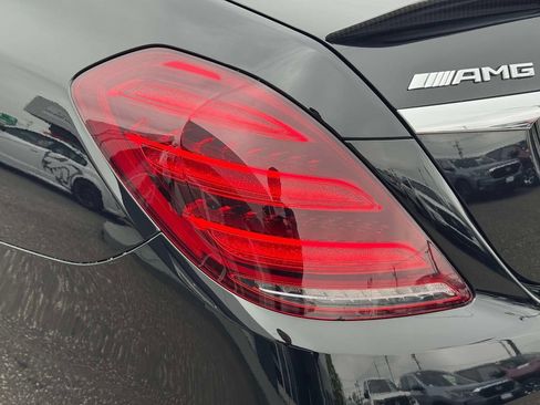 Used 2018 Mercedes-Benz S 63 AMG S 4MATIC Sedan image 10