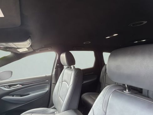Used 2024 Buick Enclave Premium FWD image 11