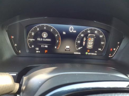 Certified 2024 Honda Pilot Elite image 10