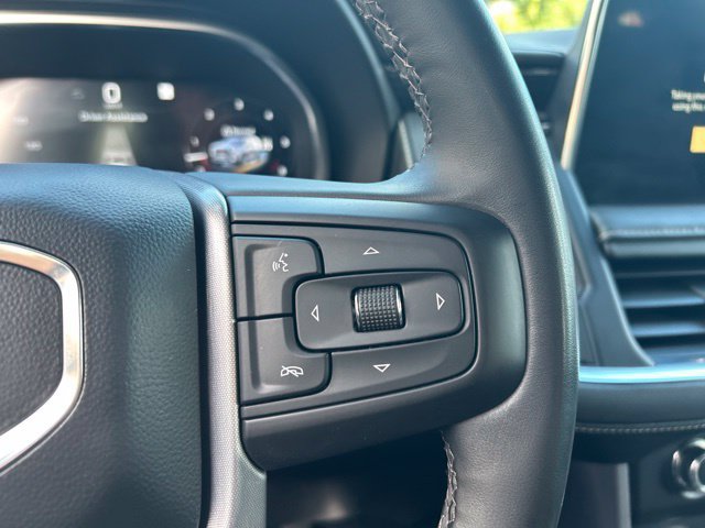 Used 2023 GMC Yukon XL SLT w/ SLT Premium Package AWD/4WD image 19