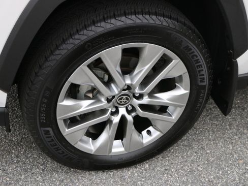 Used 2024 Toyota RAV4 Limited w/ Advanced Technology Package FWD image 14