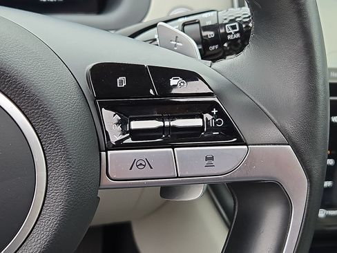 Certified 2023 Hyundai Tucson Limited AWD/4WD image 24