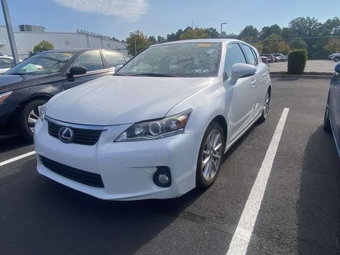 Used 2012 Lexus CT 200h Premium FWD image 4