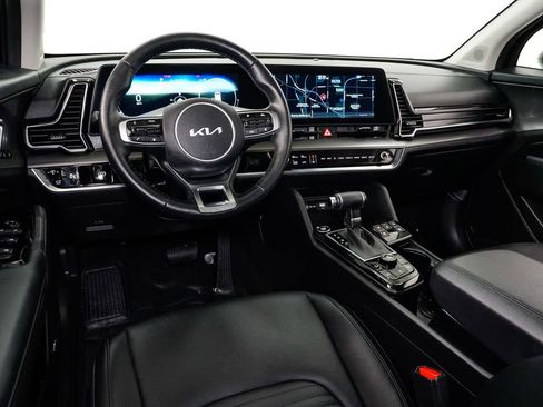 Certified 2025 Kia Sportage SX image 6