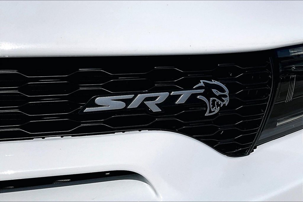 Used 2022 Dodge Charger SRT Hellcat w/ Harman/Kardon Audio Group RWD image 27