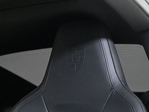 Certified 2025 Porsche 911 Carrera image 22