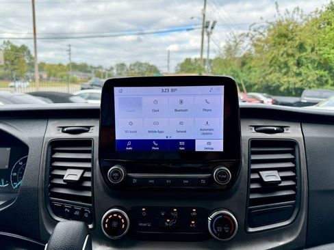 Used 2020 Ford Transit 350 XLT image 19