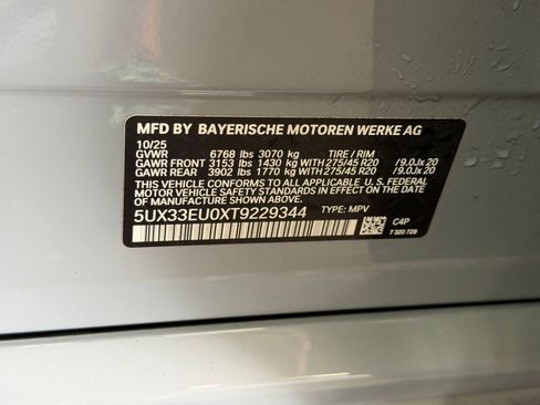 Certified 2026 BMW X5 M60i AWD/4WD image 17
