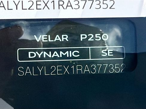 Certified 2024 Land Rover Range Rover Velar Dynamic SE AWD/4WD image 42