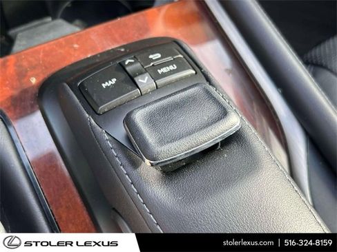 Used 2017 Lexus LX 570 4WD w/ Luxury Package image 40