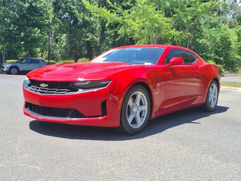 Certified 2023 Chevrolet Camaro LT RWD image 25