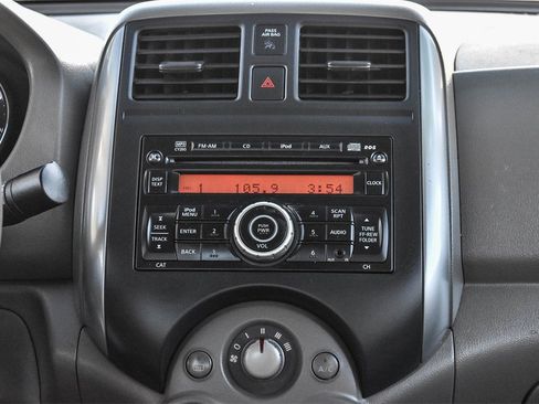 Used 2012 Nissan Versa SL image 13