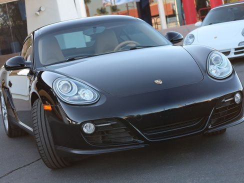 Used 2009 Porsche Cayman RWD image 2