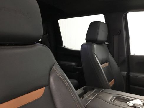 Used 2021 GMC Sierra 1500 AT4 w/ AT4 Premium Package AWD/4WD image 26