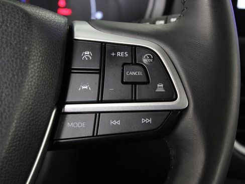 Used 2025 Toyota Grand Highlander FWD image 27