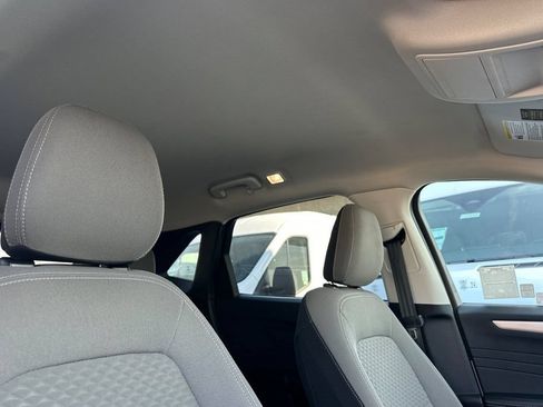 Certified 2022 Ford Escape SE FWD image 19