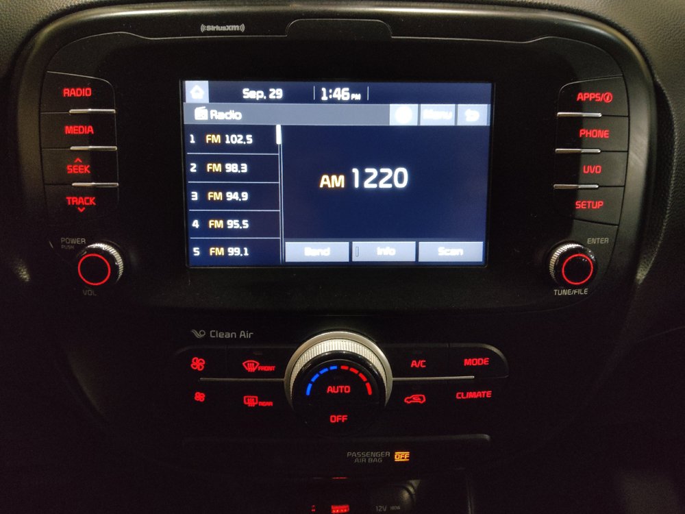 Used 2019 Kia Soul + FWD image 25