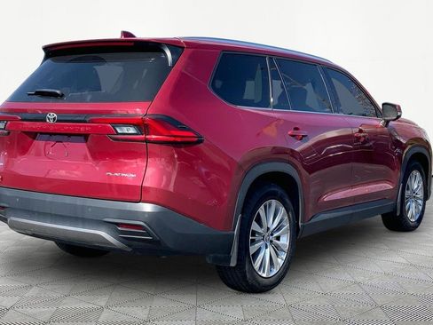 Used 2024 Toyota Grand Highlander Platinum image 5