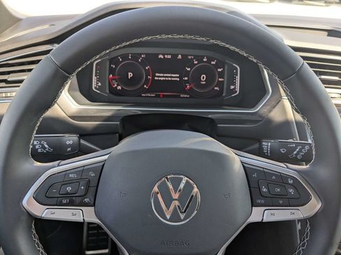Used 2023 Volkswagen Tiguan SEL R-Line AWD/4WD image 30