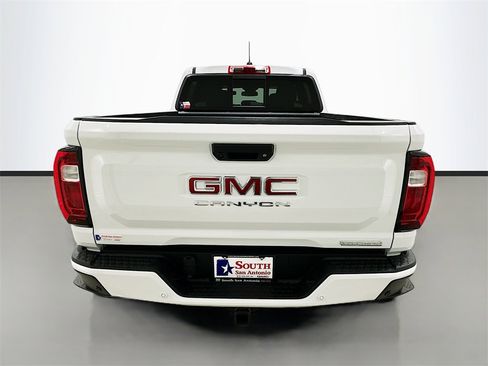 New 2026 GMC Canyon Elevation w/ Convenience Package image 6