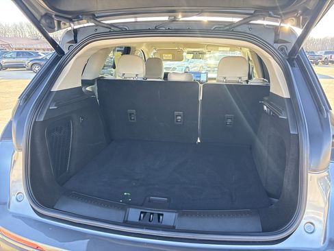 Used 2025 Lincoln Corsair FWD w/ Equipment Group 101A image 5