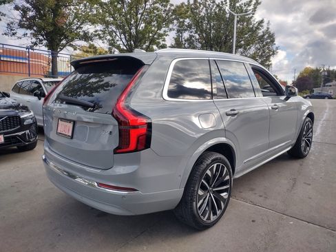New 2026 Volvo XC90 B6 Plus w/ Protection Package Premier image 6