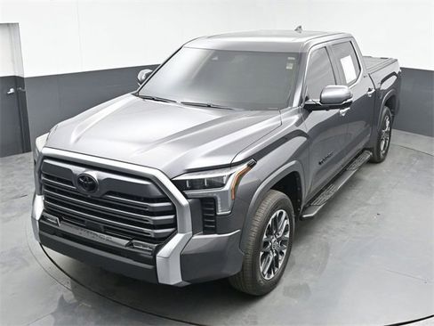 Used 2022 Toyota Tundra Limited image 38