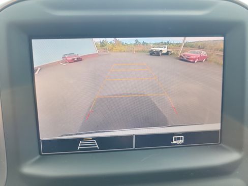 Certified 2023 Chevrolet Silverado 1500 Custom image 17