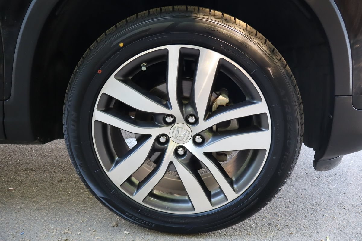 Used 2016 Honda Pilot Touring image 47